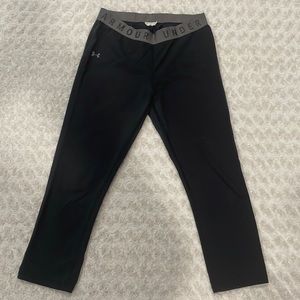 Under Armour capri compression leggings. Size L. Tag was cut out.